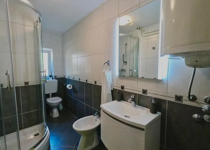 Apartman With Parking Space - 23167 Crikvenica